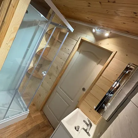 Dans Les Arbres A La Ferme Pouylebon