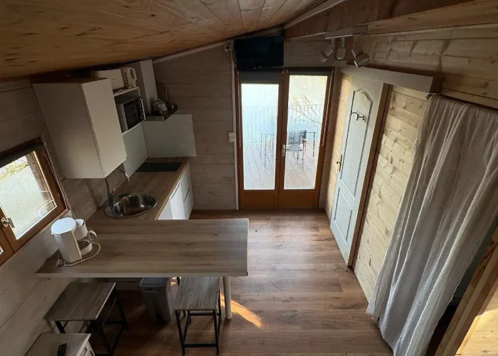 בקתה Dans Les Arbres A La Ferme *